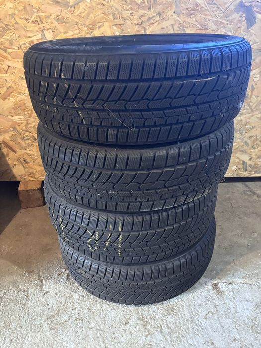 4 opony zimowe Austone 225/60/18