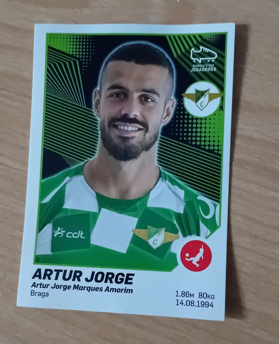 Cromos e bonecos