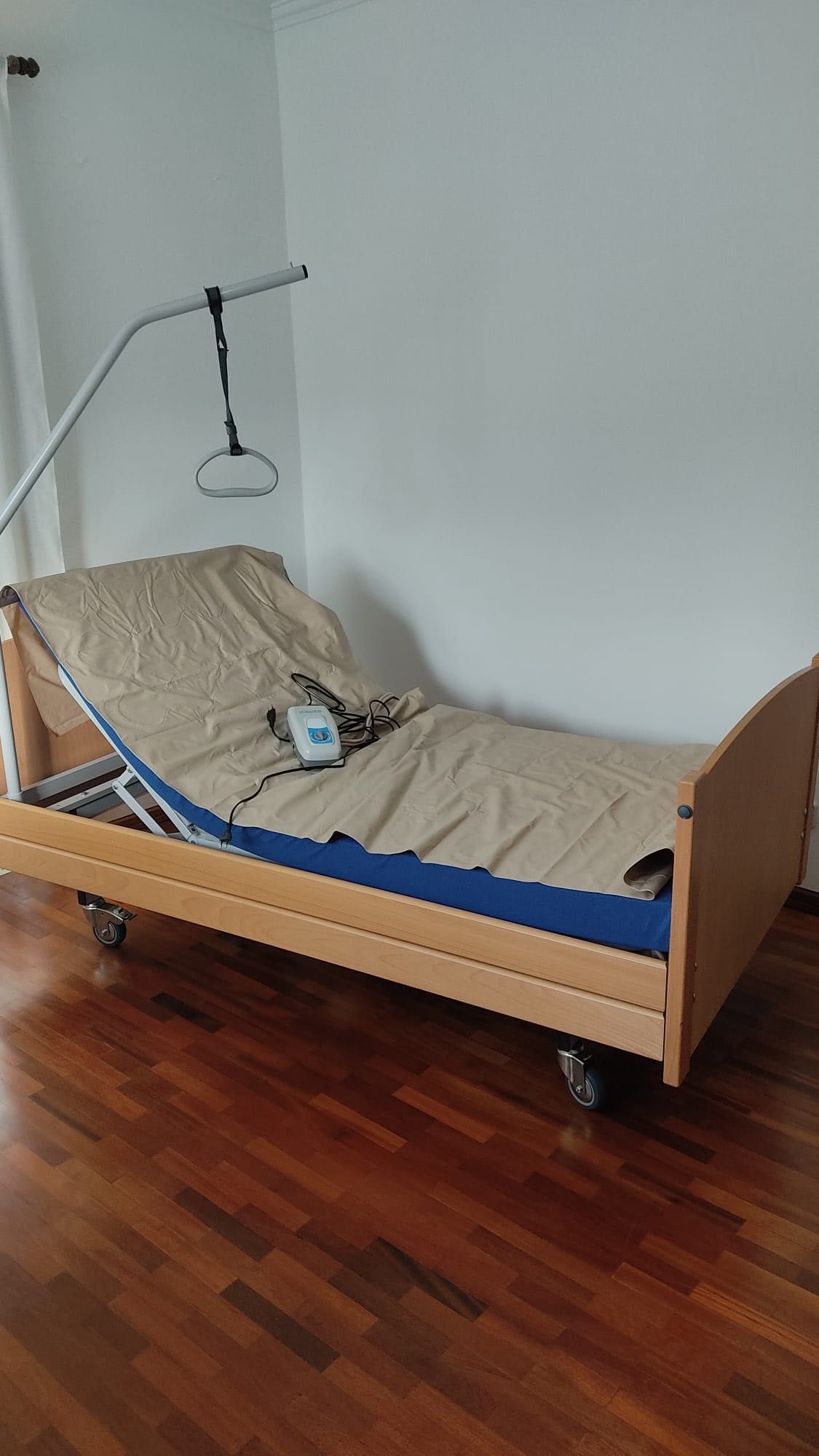 Cama articulada elevatória elétrica completa NOVA