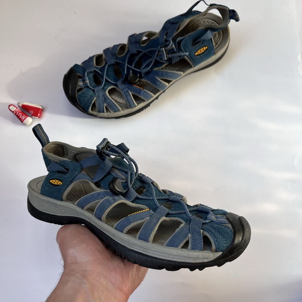 Keen 40р сандалии сандалі