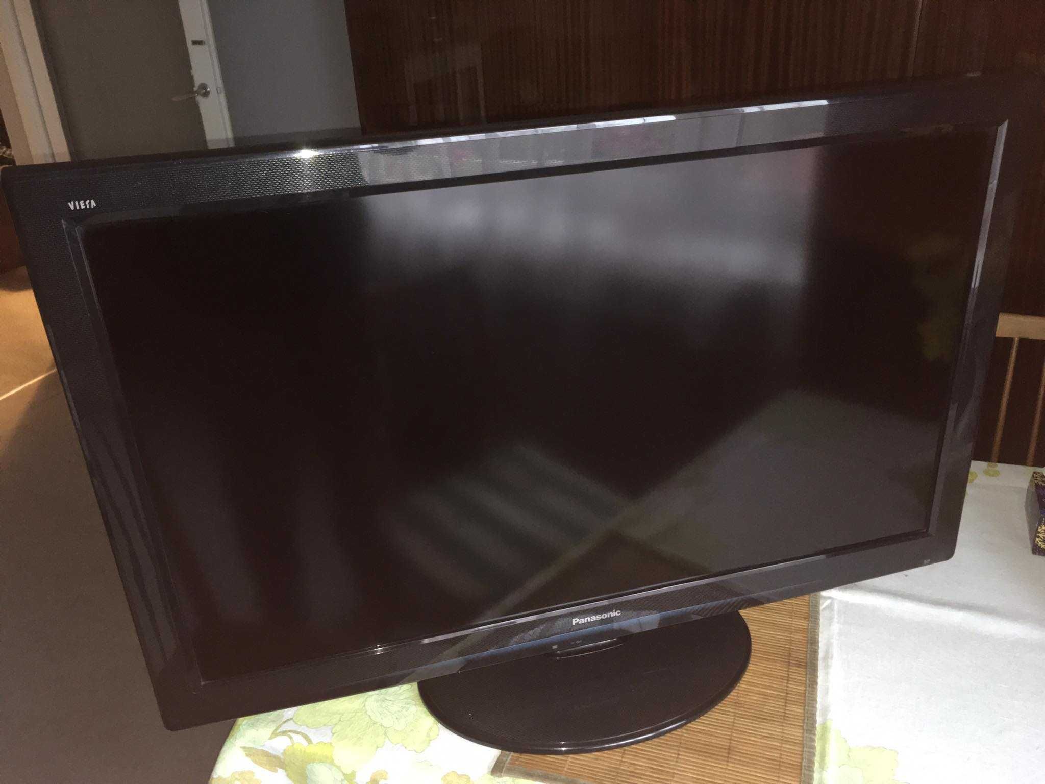 Telewizor LCD Panasonic TX-L37S20E 37 cali full HD