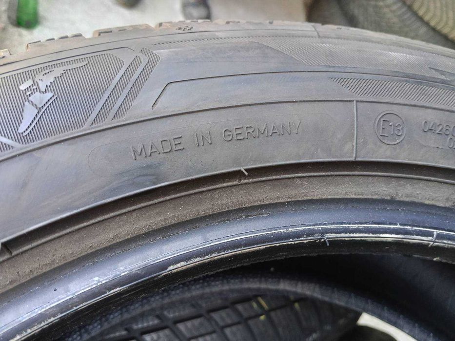 Шини(автошини) 235/50 R19 GOODYEAR ULTRAGRIP PERFORMANCE 3 XL  103V