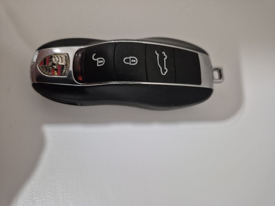 Ключ порше макан