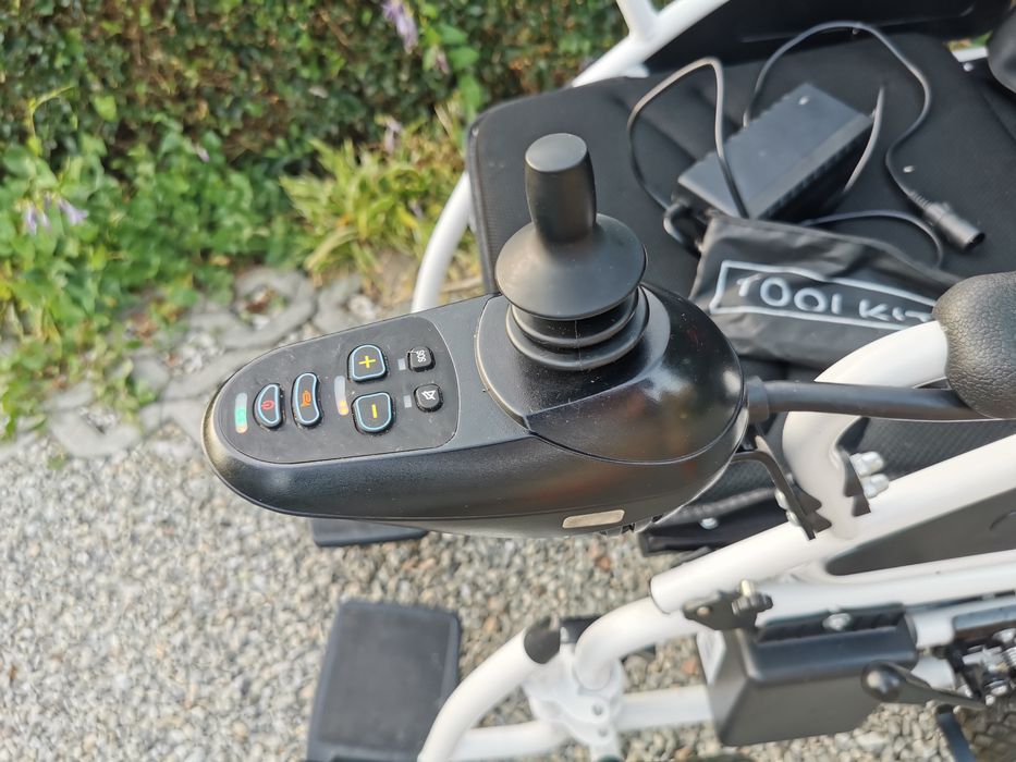 Wózek inwalidzki elektryczny Antar