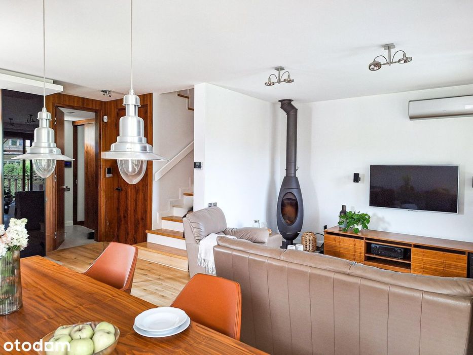 Komfort i elegancja w sercu Targówka-segment narożny do zamieszkania