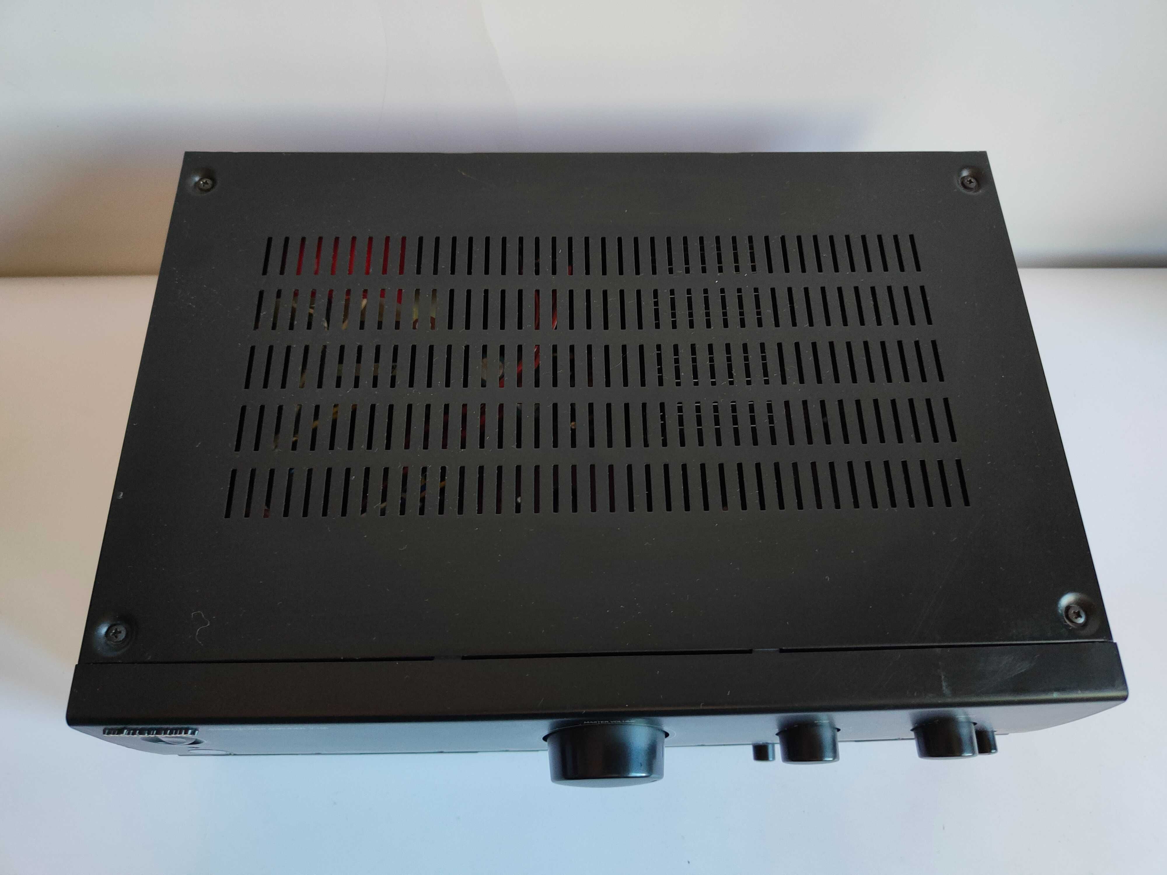 Wzmacniacz stereo Universum V-155