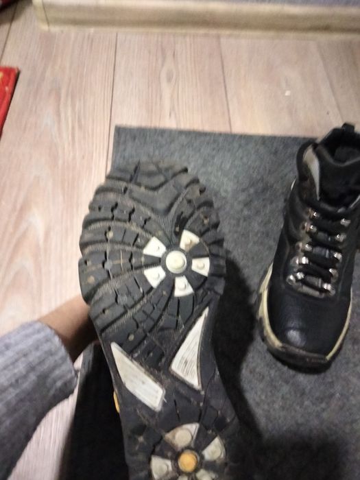 Шкіряні зимові ботинки для підлітка