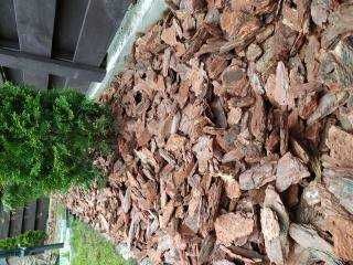 декоративна мульча и щепа кольорова купити київ