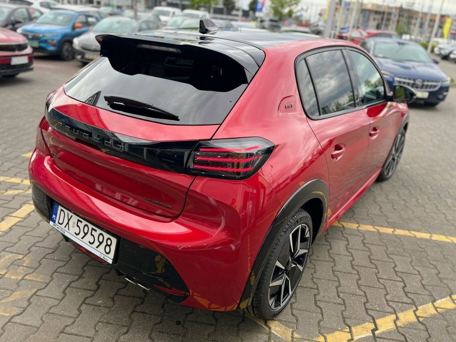 Peugeot 208 208 GT HYBRID 145 e-DCS6