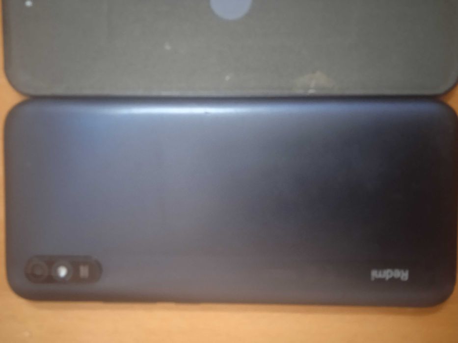 Телефон смарфон  Xiaomi Redmi 9A 4/64GB