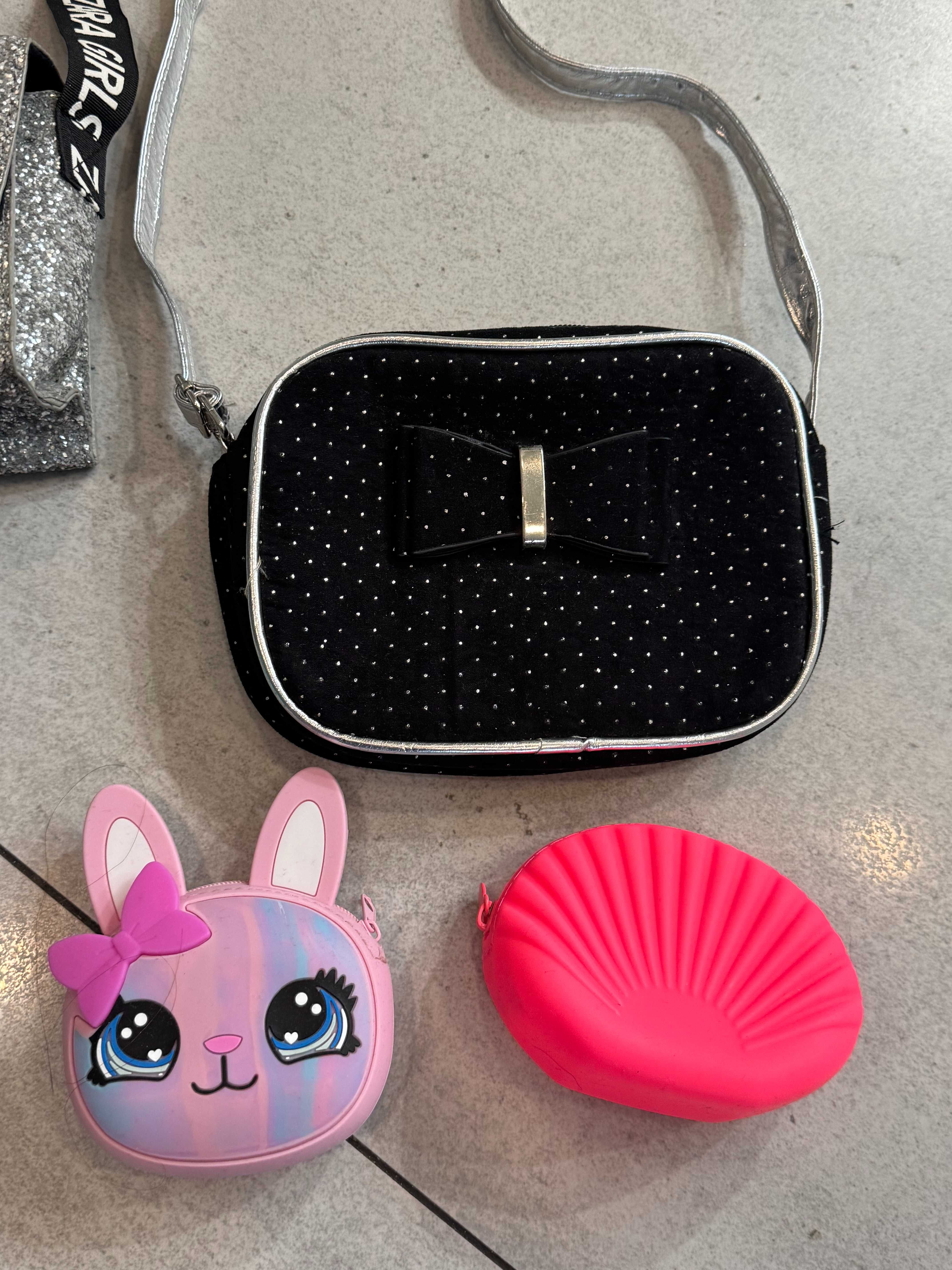 Zestaw torebek i portfelików H&M - Minnie Mouse  , ZARA i inne