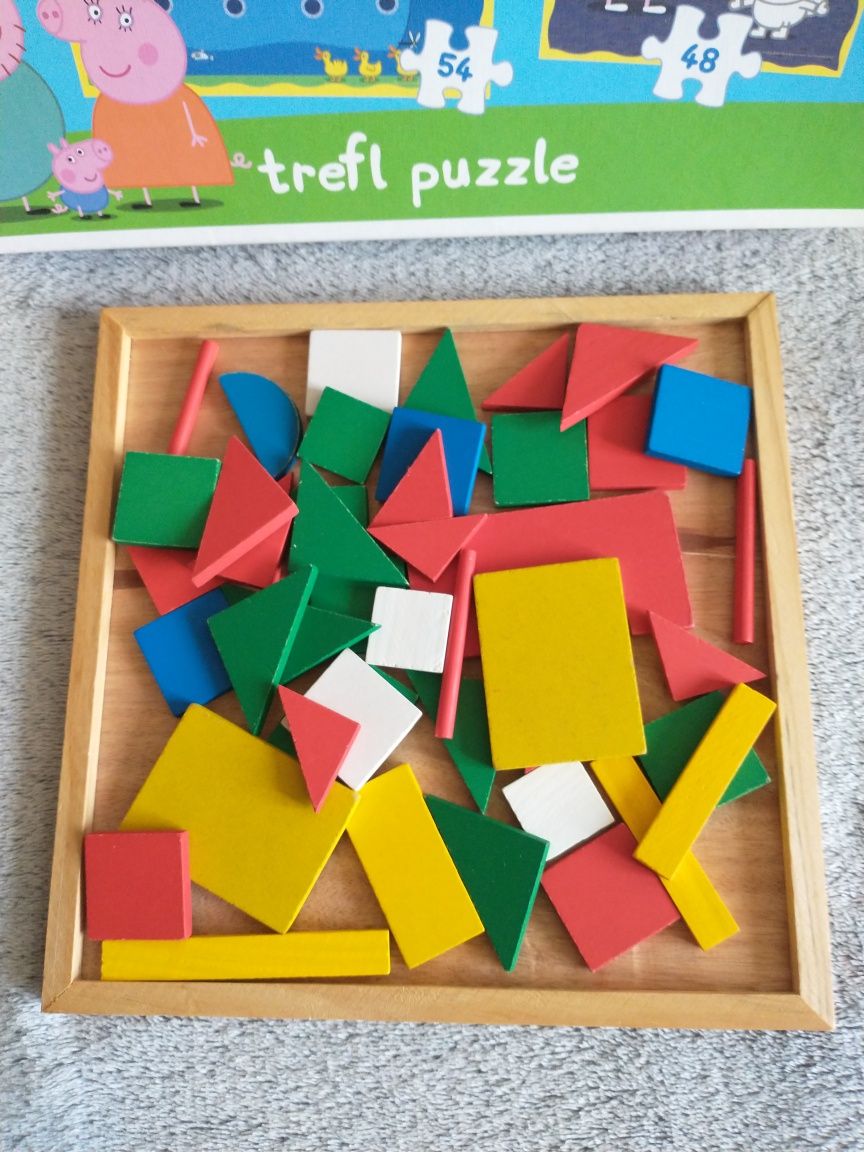 Świnka Peppa puzzle klocki torebka tygrysek