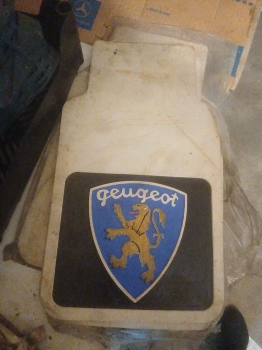 Vendo palas de rodas para peugeot antigo