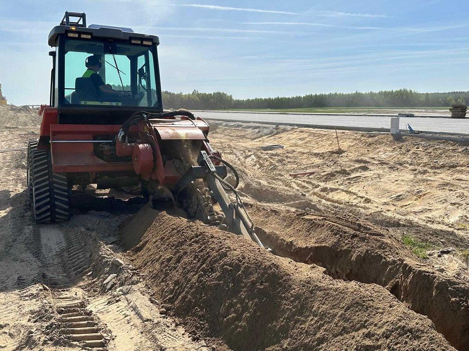 USŁUGI koparką łańcuchową Ditch Witch RT125Q pługoukładacz , wynajem