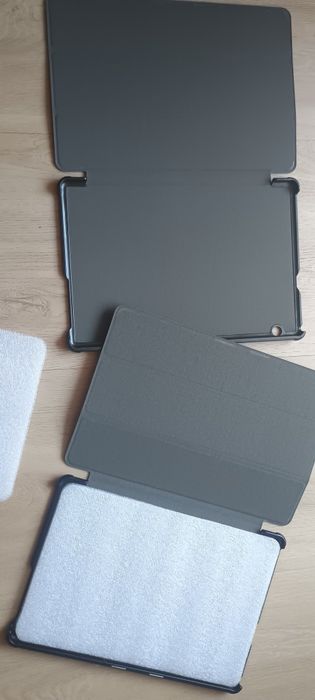 Etui pokrowiec na tablet Huawei