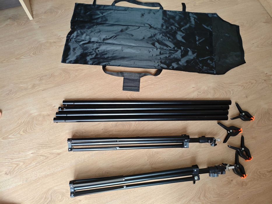 Комплект: Тримач фону (ворота) 2.4х3м + Новий вініловий фон 2.5м