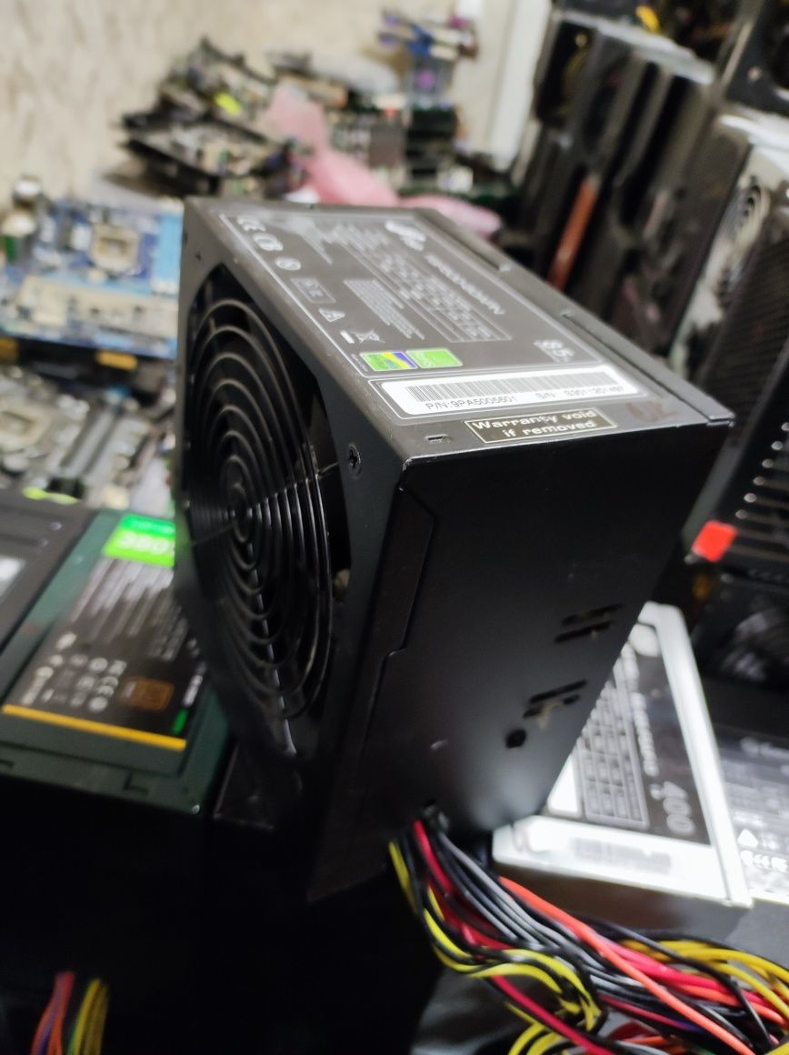 Блок живлення для ПК FSP FSP500-60APN 500Watt 6PIN GPU