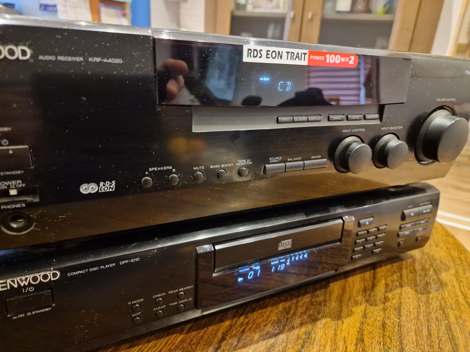 Kenwood DPF 1010 CD i KRF-A4020