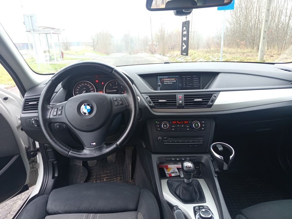 Sprzedam BMW X1 2.0 d