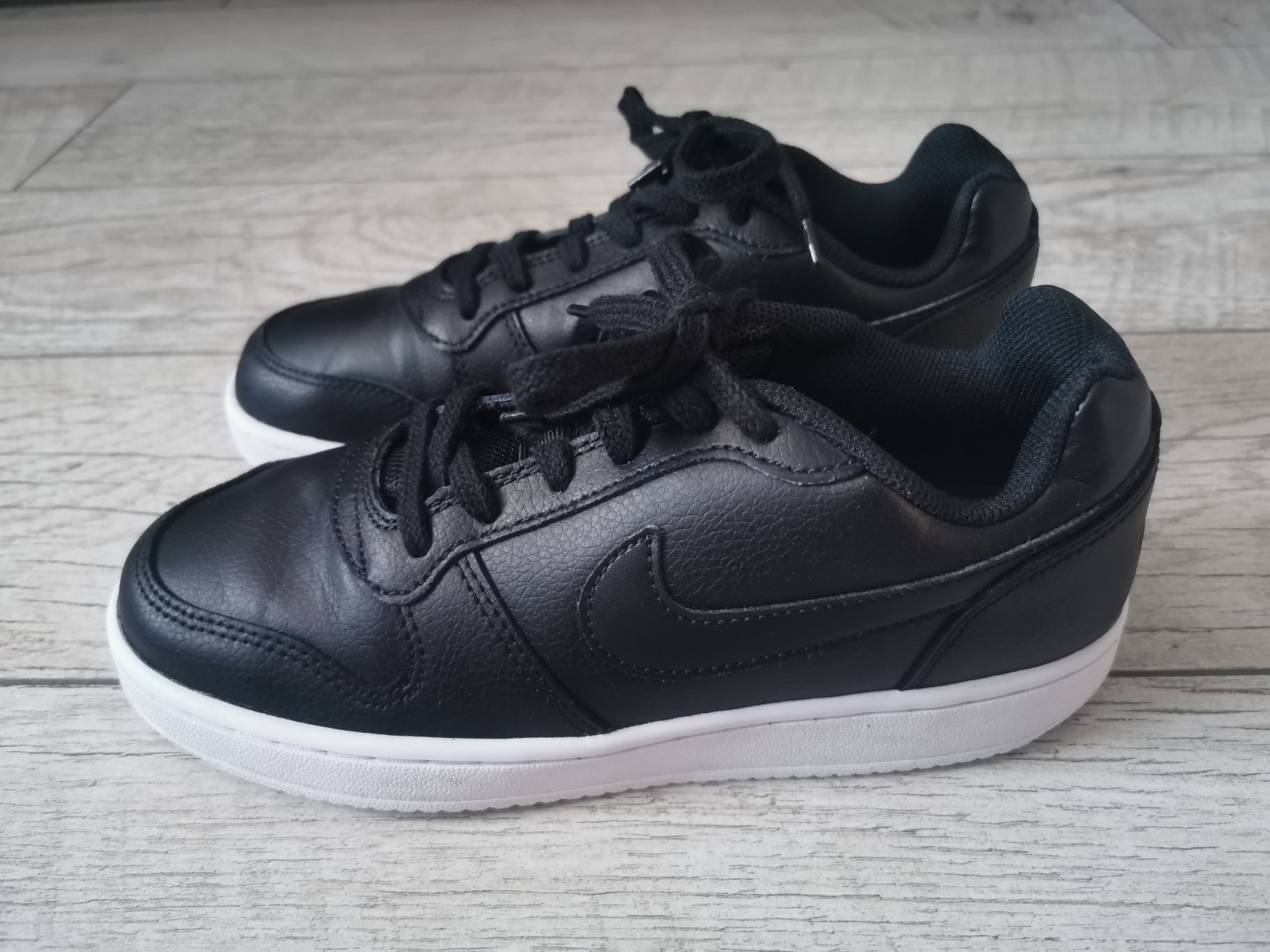 Buty Nike rozm. 37,5