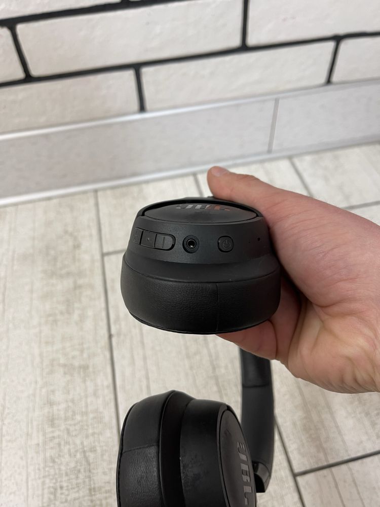 Навушники накладні JBL Tune 720BT Black  JBLT720BTBLK