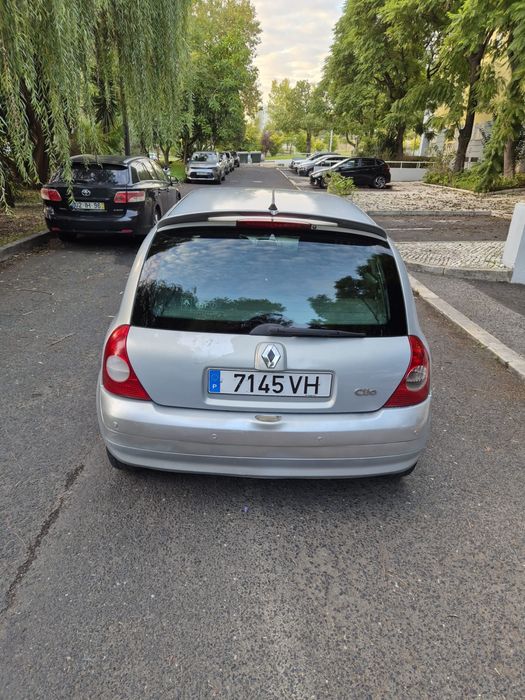 Renault 1.2 16v AC ano 2003