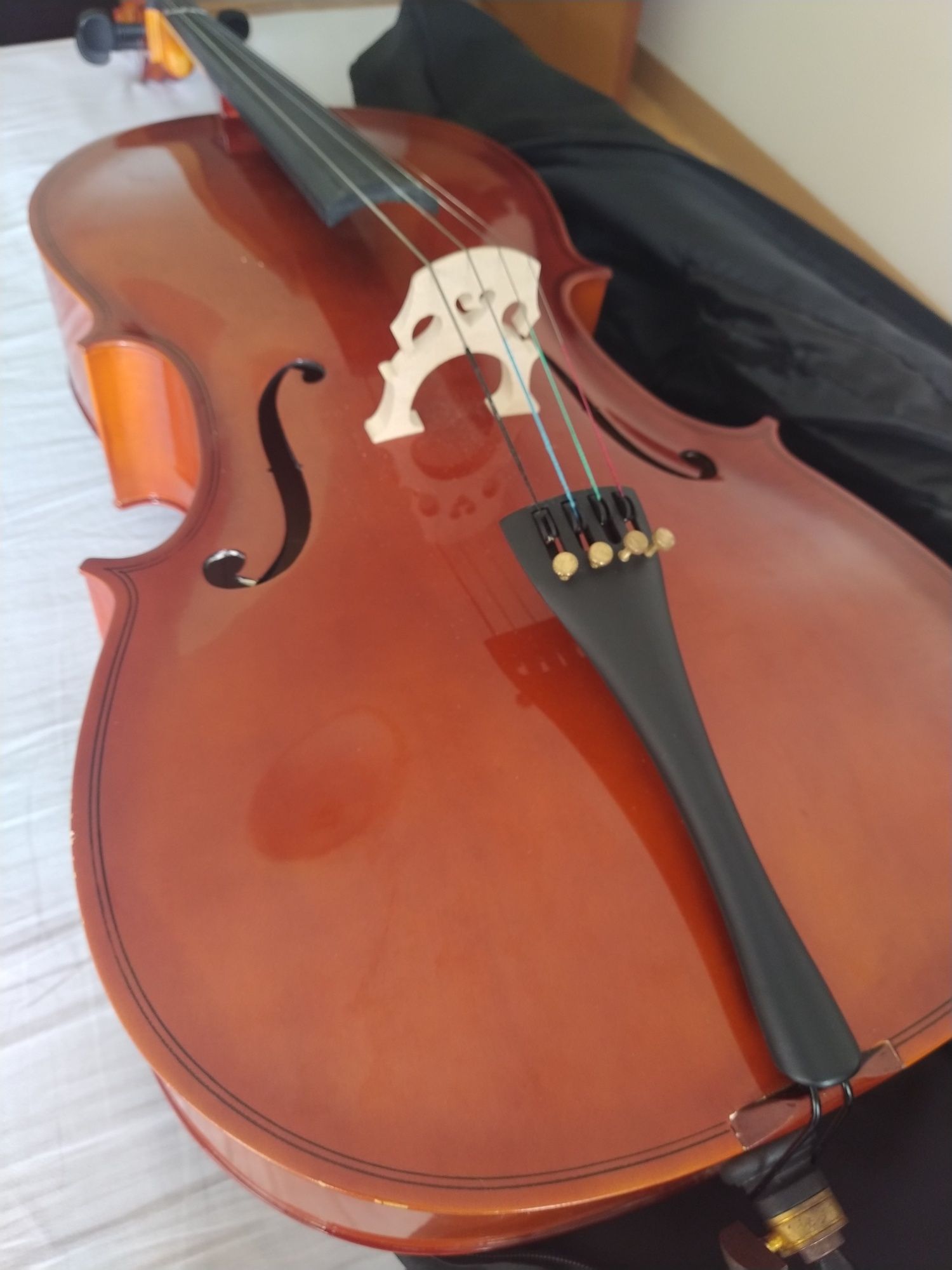 Violoncelo 3/4 em excelente estado