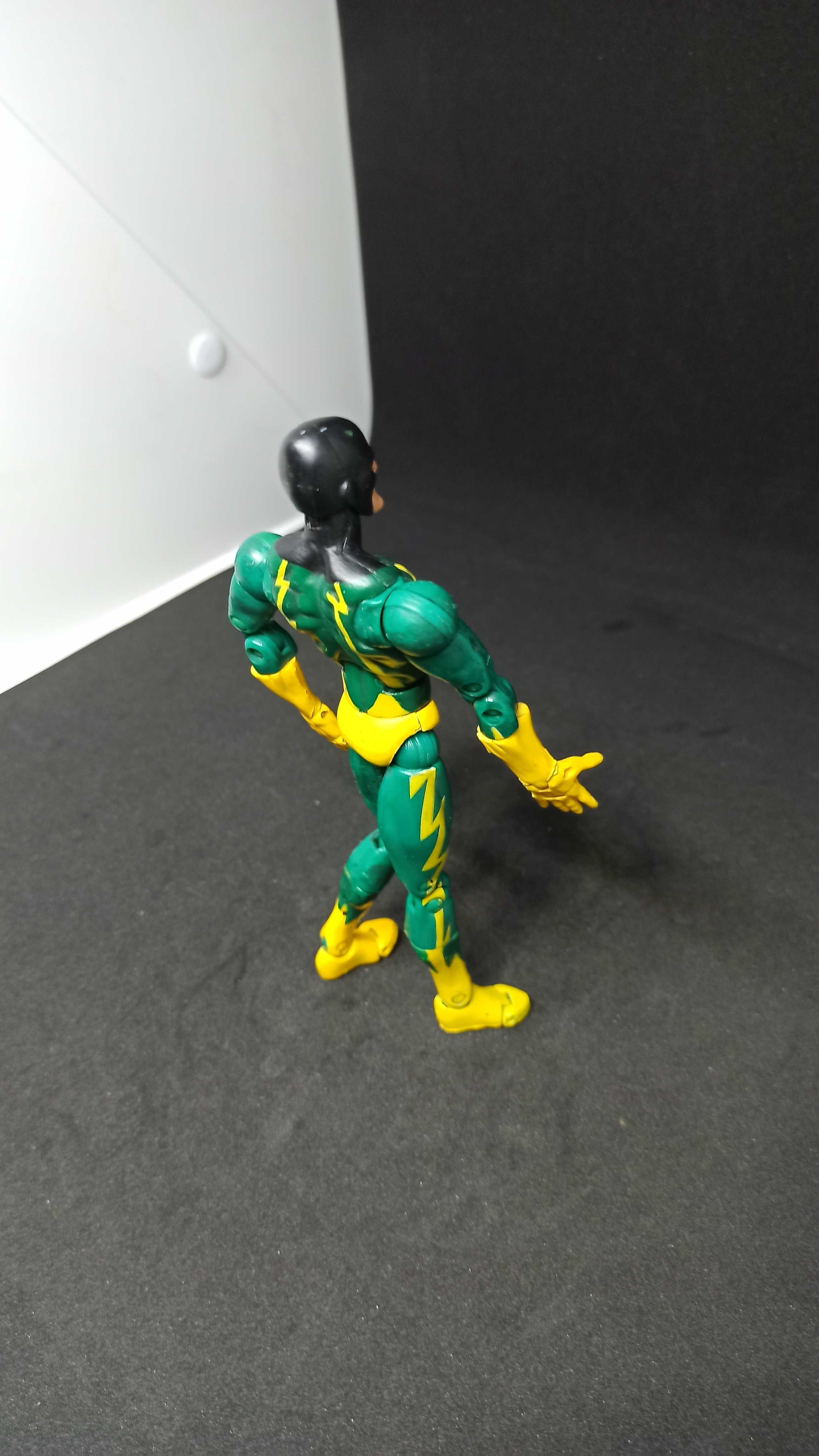 Фигурка ToyBiz Marvel Legends ELECTRO 6 "2003 г.