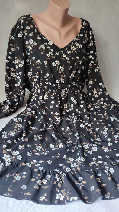 Sukienka damska krótka plus size w kwiaty dekolt V rozmiar 4XL
