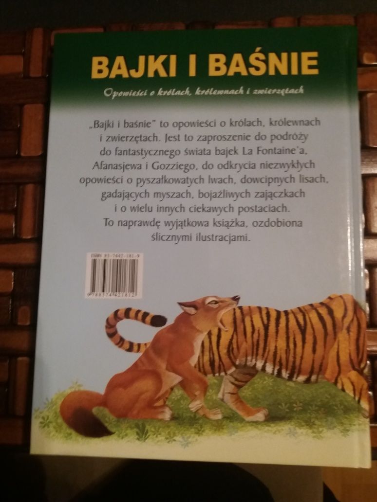 Książka Bajki i baśnie.