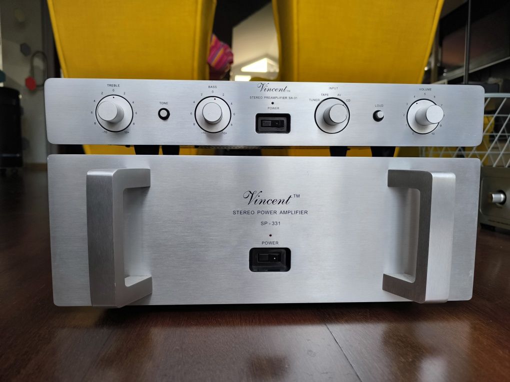 Vincent SA-31 & SP-331 Amplificadores Pré e Power