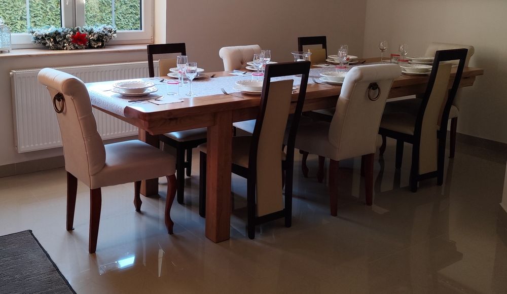 Sprzedam stół dębowy