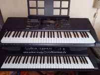 Keyboard Casio CT-X5000 + keyboard Korg Pa 300