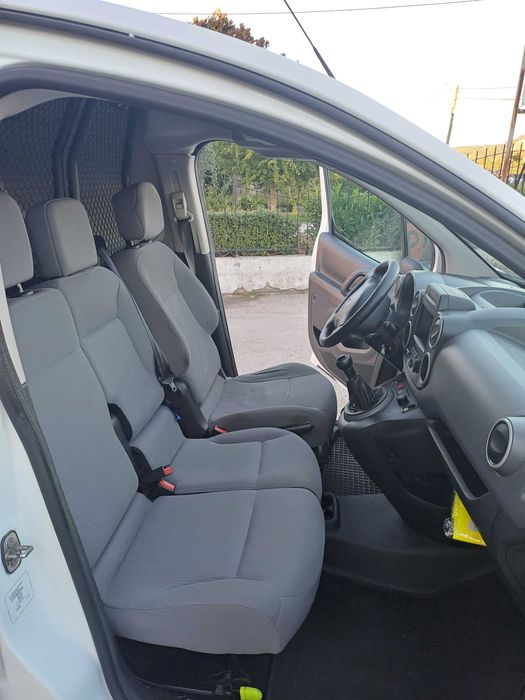 Carrinha PEUGEOT PARTNER II 1.6 HDI 75 cv 3L de 2016