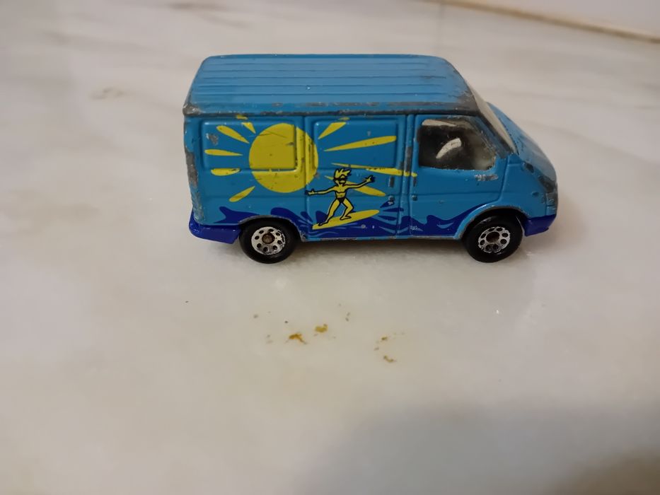 Miniatura Matchbox Ford Transit