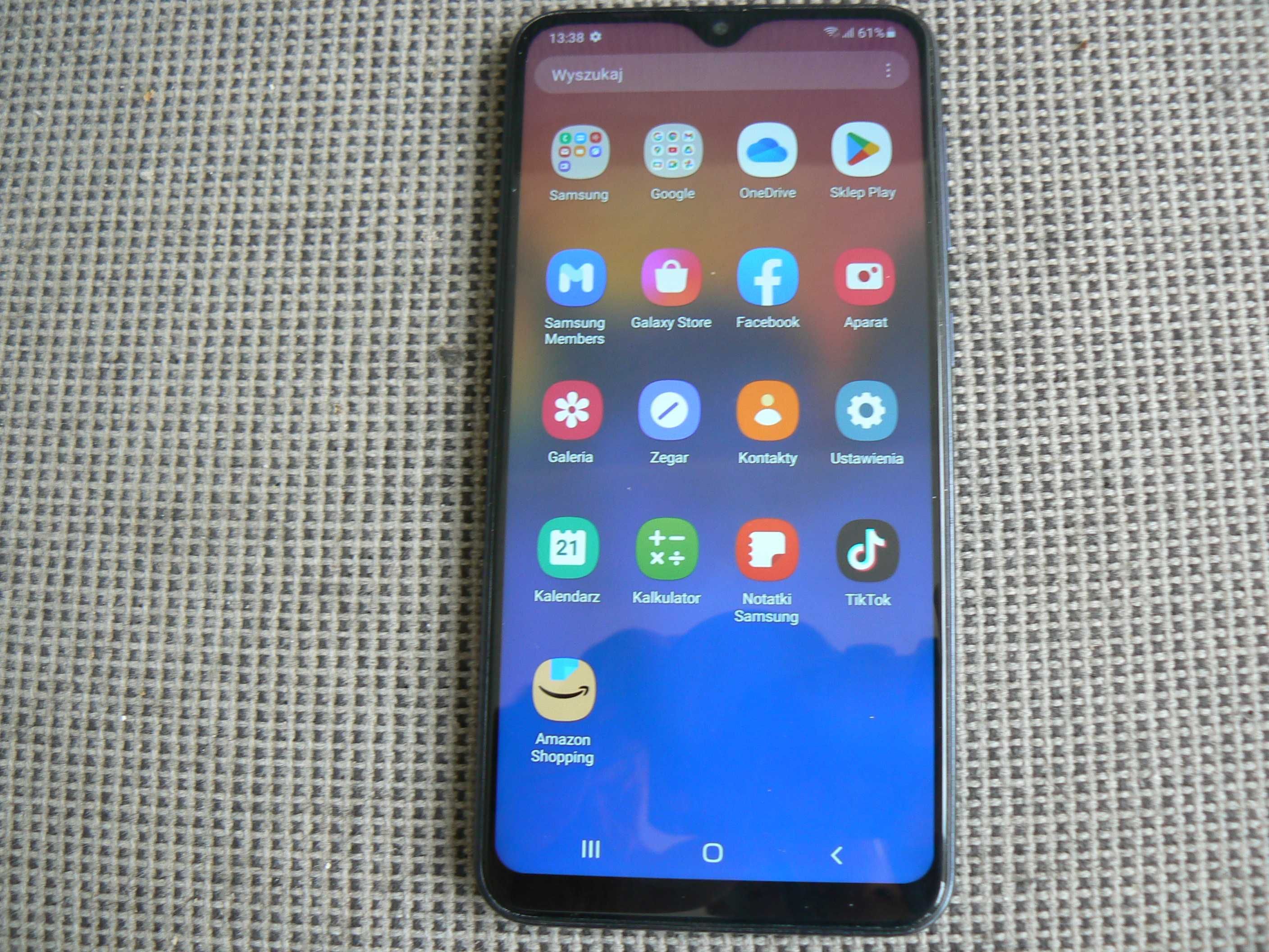 Samsung Galaxy A10 ekran cały