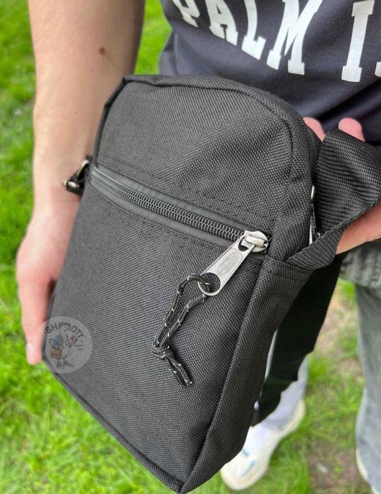 Сумка через плече/месенджер EASTPACK