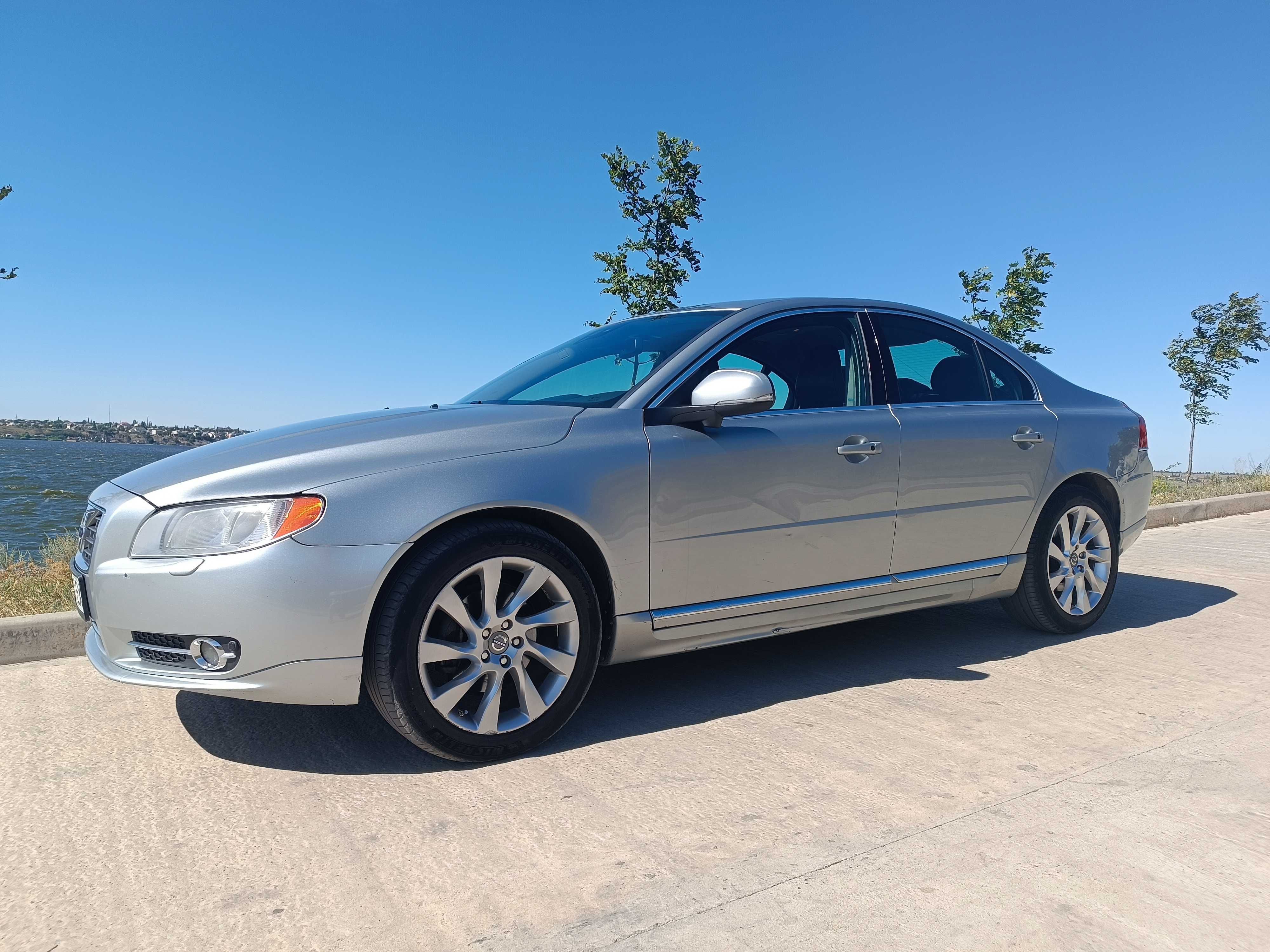 Volvo S80 2011р. II покоління (2nd FL) • 3.0 АТ (304 к.с.) AWD