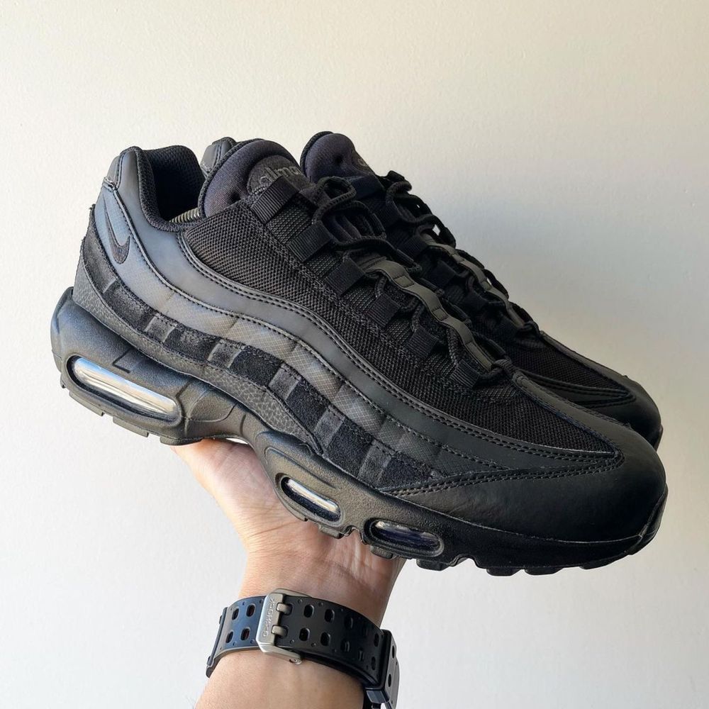 Air Max 95 Triple Black