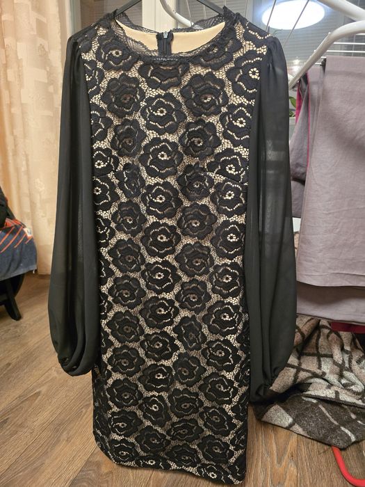 Сукня для свята або на кожен день