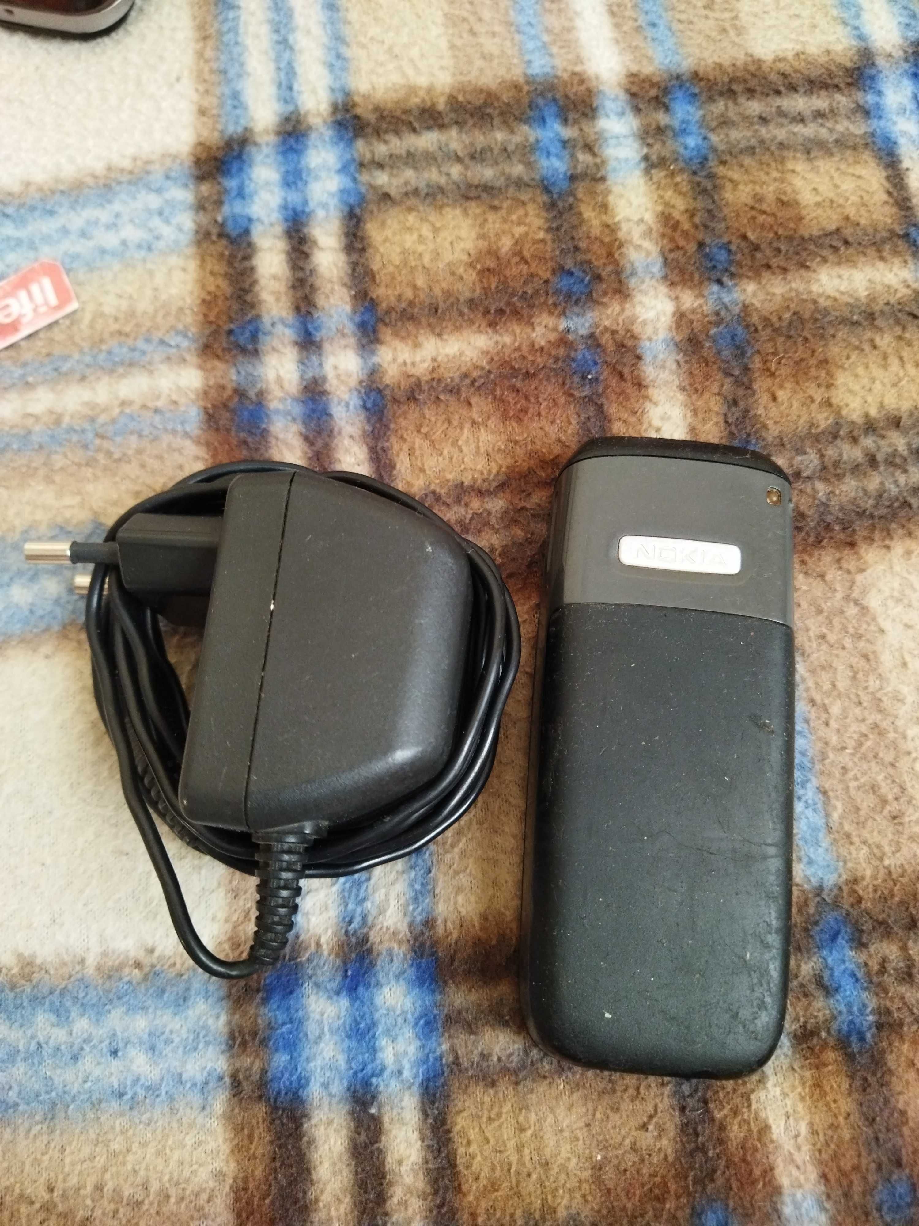 Nokia 2610+ зарядка. Отлично работает. Отправка НП