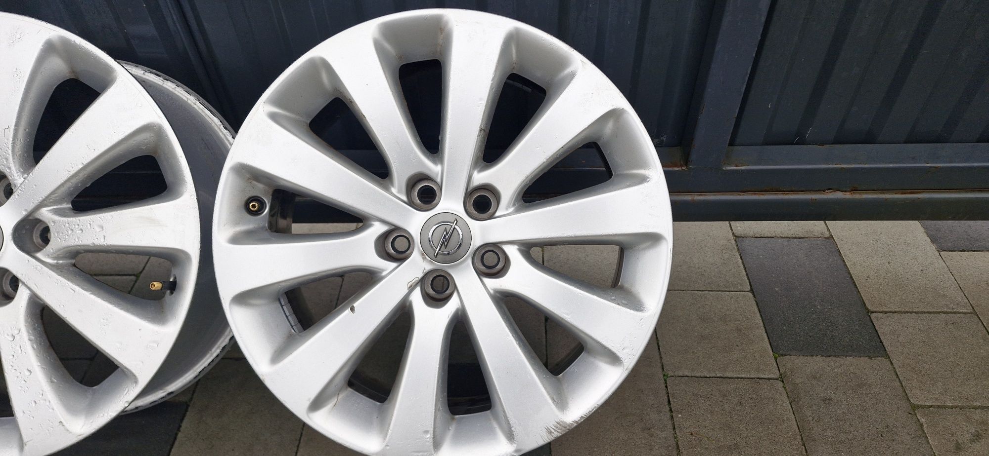 Диски R17 5×105 Opel Astra J