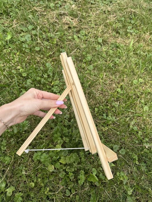 Sztaluga drewniana Trójnożna 30 cm