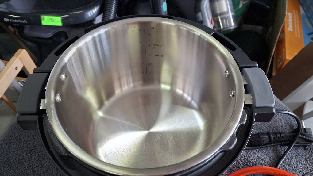 Multicooker Instant Pot Pro (006)
