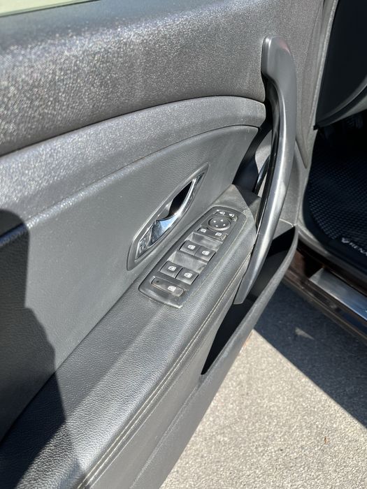 Продам авто в чудовому технічному стіні ,  деталі за телефоном !!