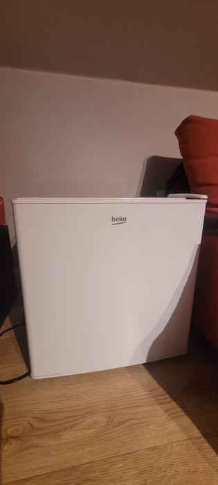Lodówka Beko 45 L mała