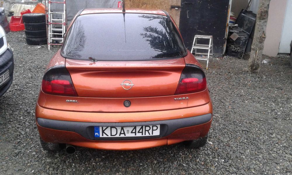 Opel Tigra A Lampa Prawa Lewa tył Tylna Europa Lampy Tylne Wkłady