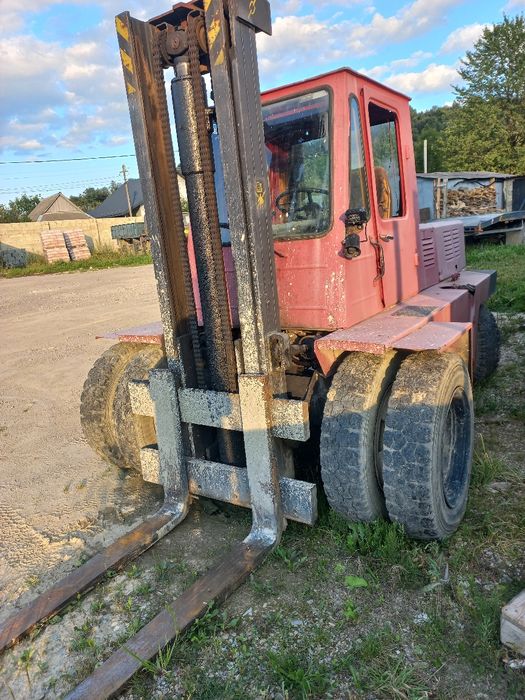 Продам Львівський навантажувач,  погрузчик