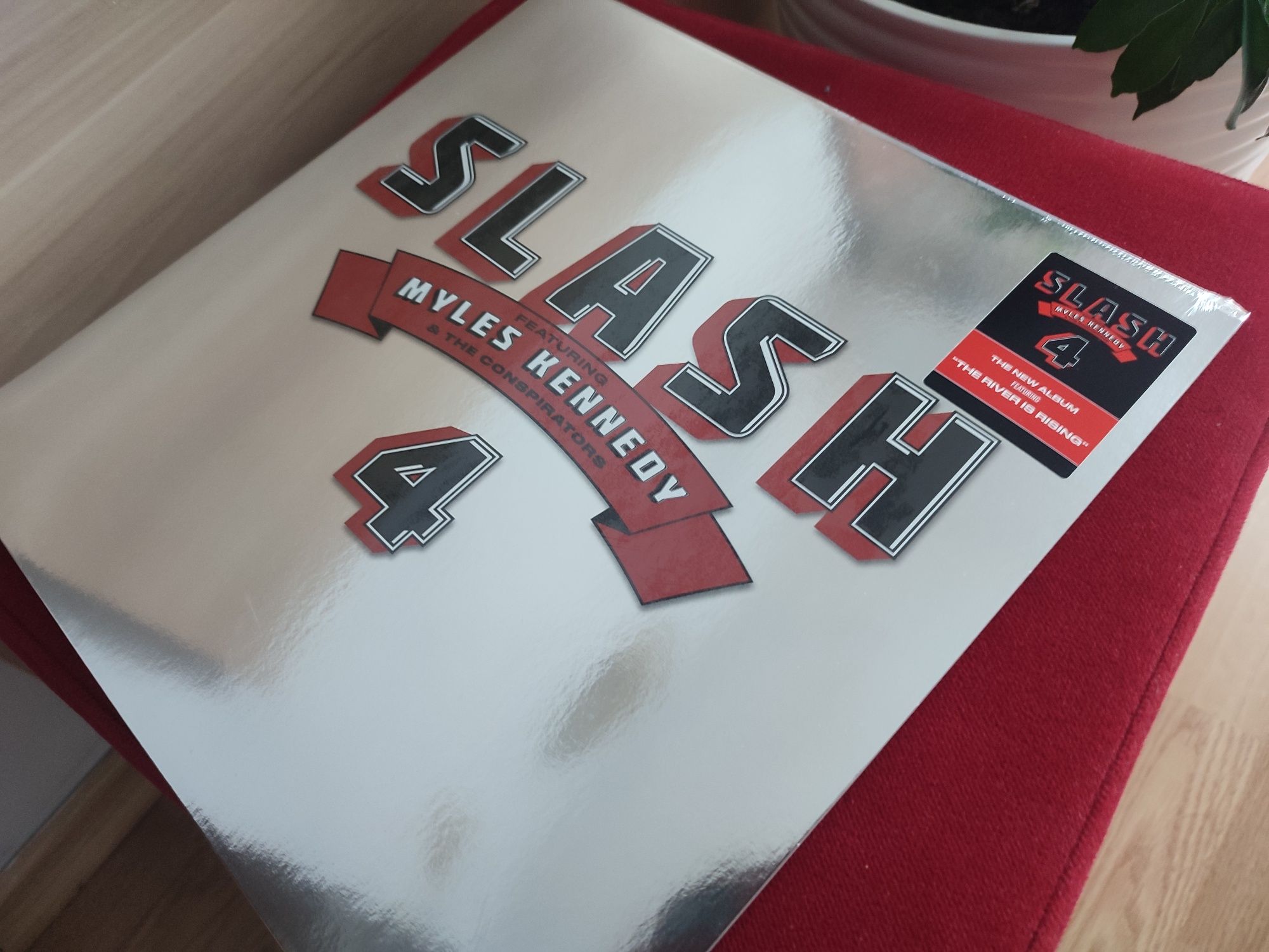 Slash 4 feat. Myles Kennedy And The Conspirators vinyl nowa na prezent