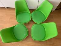 Cadeiras verdes
